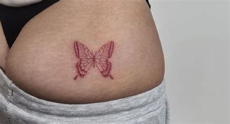 tattoo gluteo mujer|110 ideas de Tatuaje glúteos en 2024 